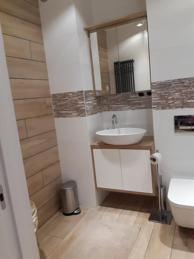 אוגוסטוב Rossalia Apartment מראה חיצוני תמונה